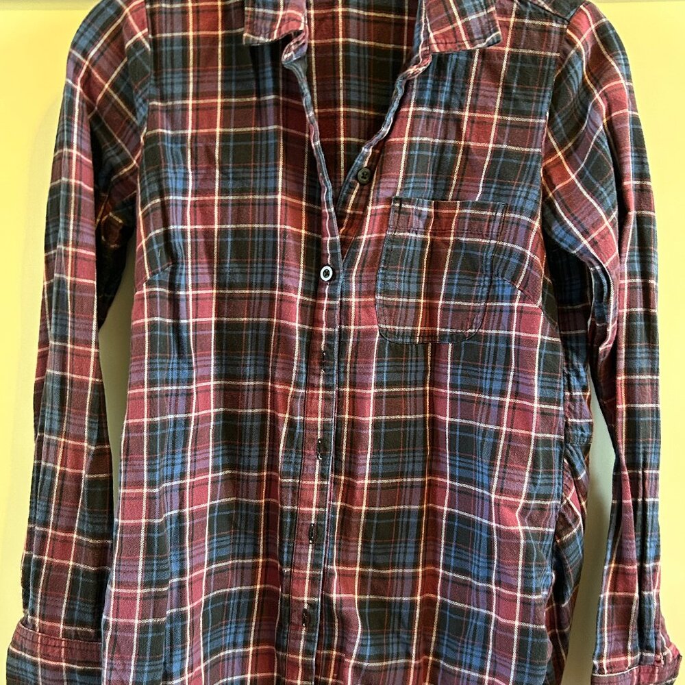 omen’s Lucky Brand Light Weight Flannel Button Down Long Sleeve Shirt